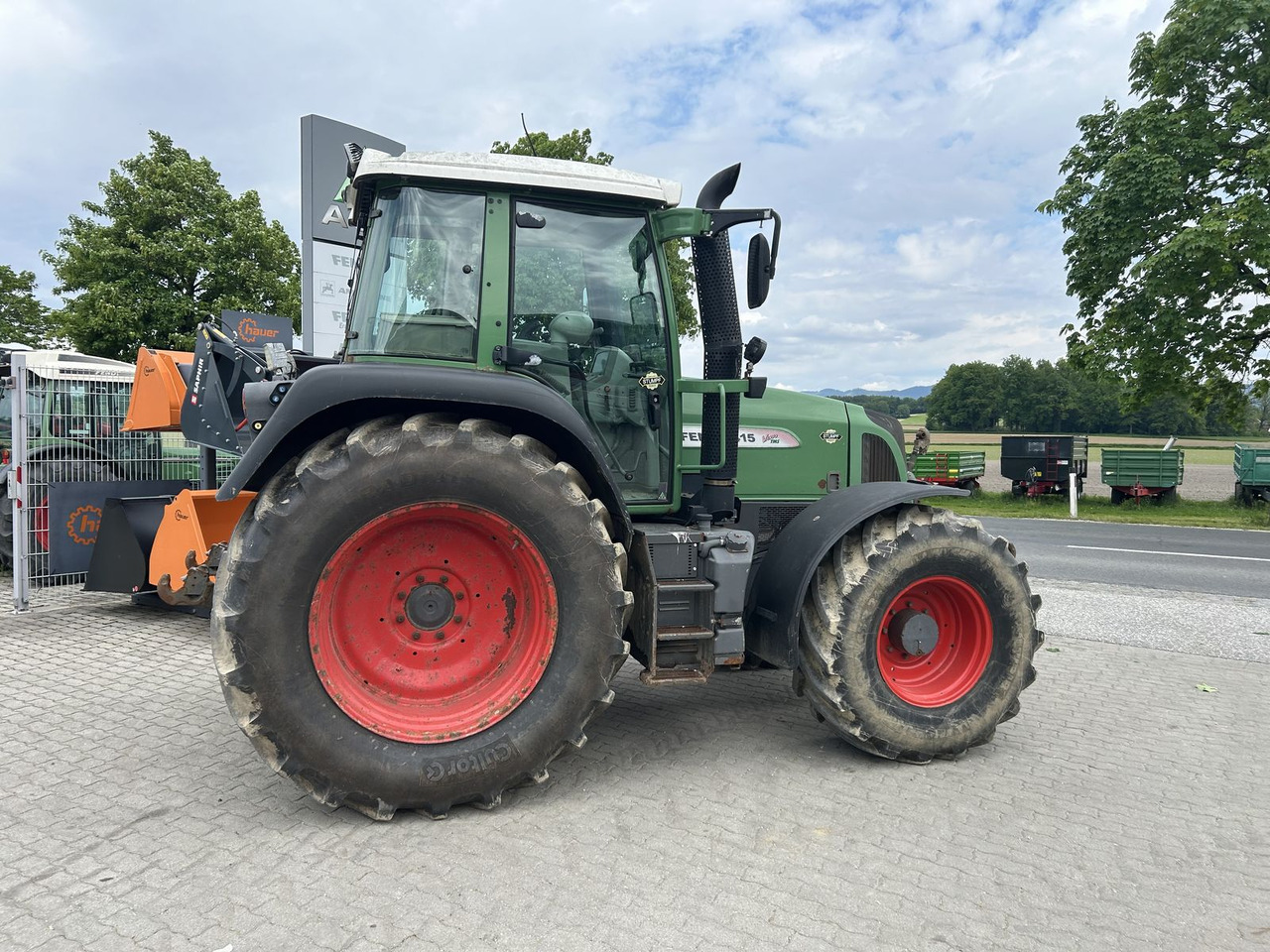Fendt 411 Vario - Tractor: foto 2 Fendt 411 Vario - Tractor: foto 2