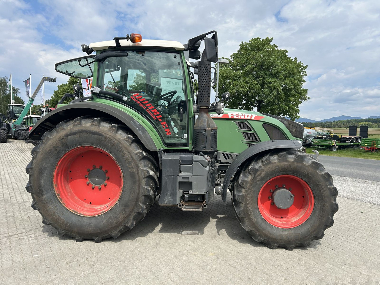 Fendt 724 Vario - Tractor: foto 2 Fendt 724 Vario - Tractor: foto 2