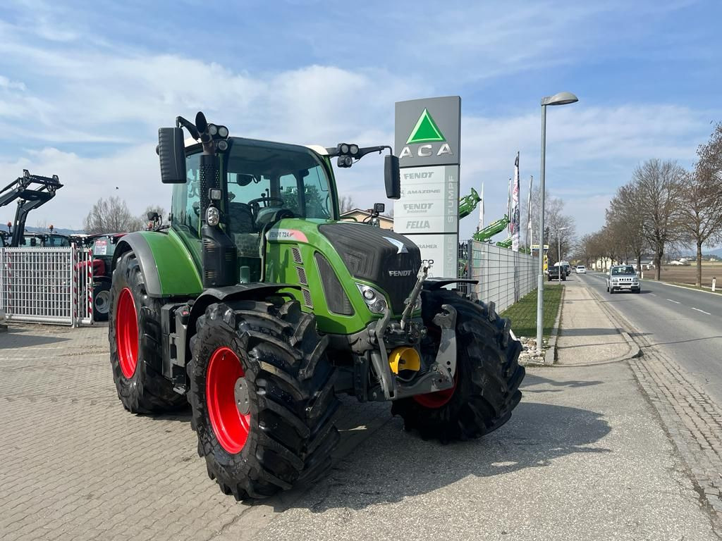 Fendt 724 Vario - Tractor: foto 2 Fendt 724 Vario - Tractor: foto 2