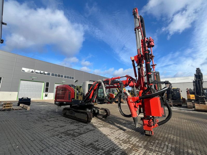 Sandvik Ranger DX800i - Perforadora: foto 4 Sandvik Ranger DX800i - Perforadora: foto 4