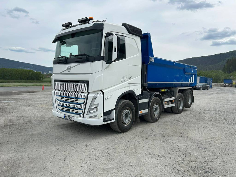 Volvo FH 540 - Volquete camión: foto 2 Volvo FH 540 - Volquete camión: foto 2
