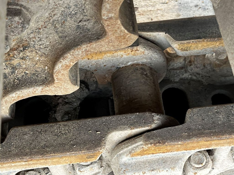 Excavadora de cadenas Hyundai Robex 235LCR-9A: foto 10 Excavadora de cadenas Hyundai Robex 235LCR-9A: foto 10