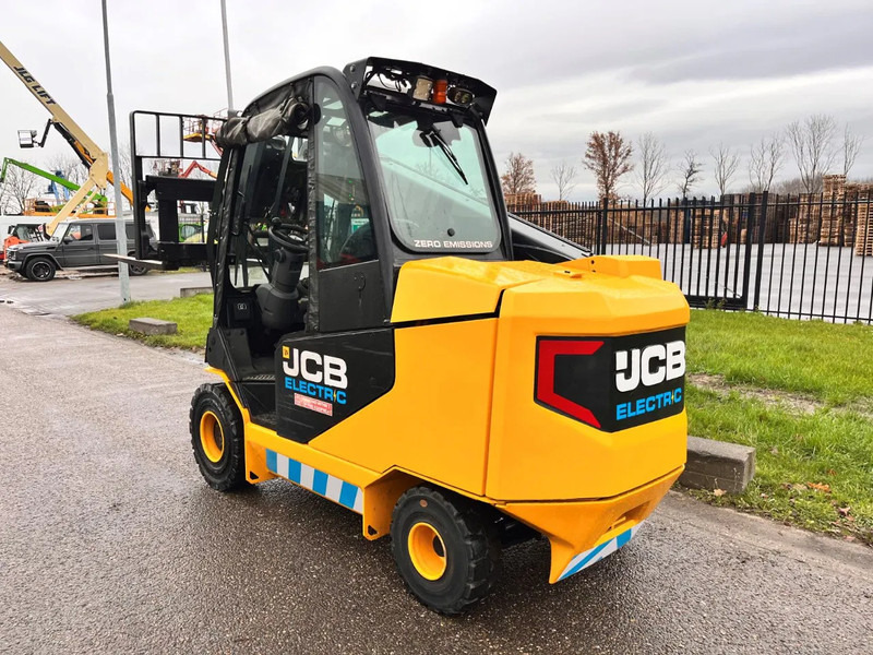 Cargadora de ruedas telescópica JCB TLT30-19E: foto 5