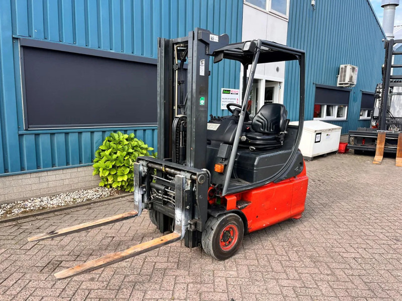 Linde E16-02 - Carretilla elevadora eléctrica: foto 4 Linde E16-02 - Carretilla elevadora eléctrica: foto 4