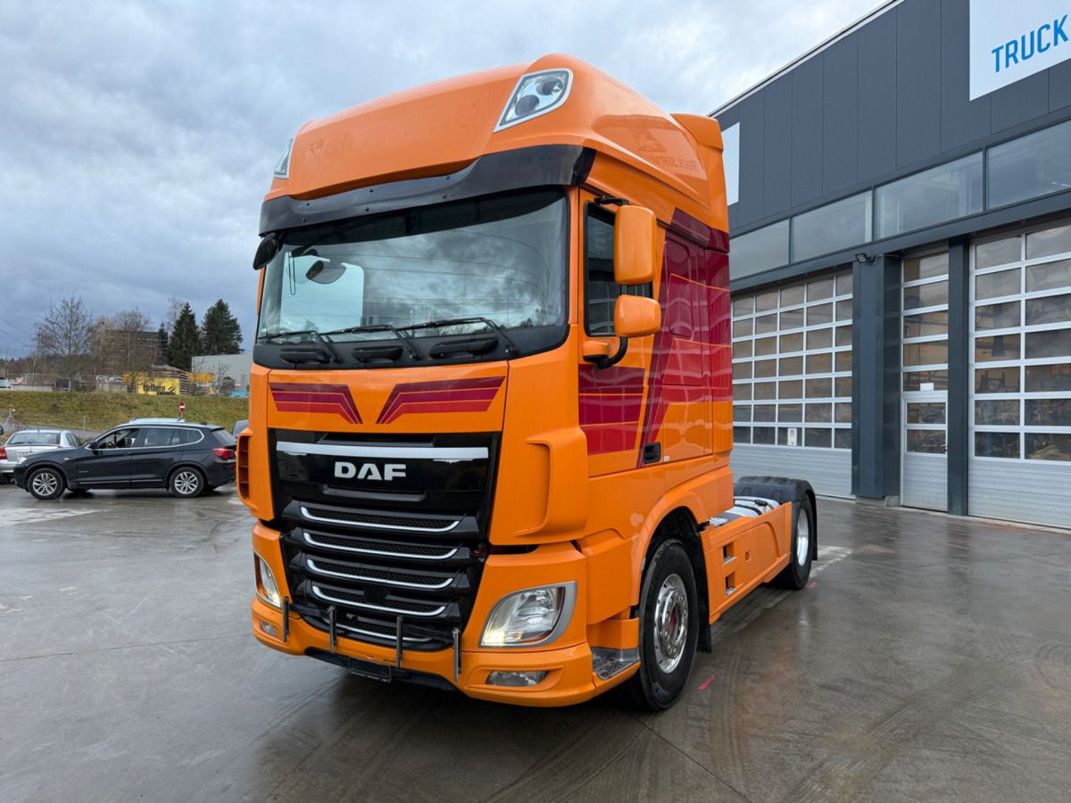 DAF XF510 4x2 ADR - Cabeza tractora: foto 1 DAF XF510 4x2 ADR - Cabeza tractora: foto 1