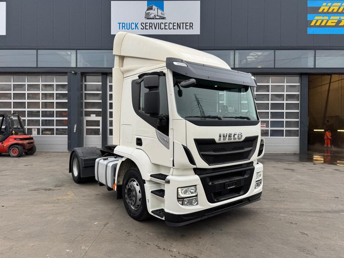 IVECO Stralis 420 4x2 - Cabeza tractora: foto 3 IVECO Stralis 420 4x2 - Cabeza tractora: foto 3