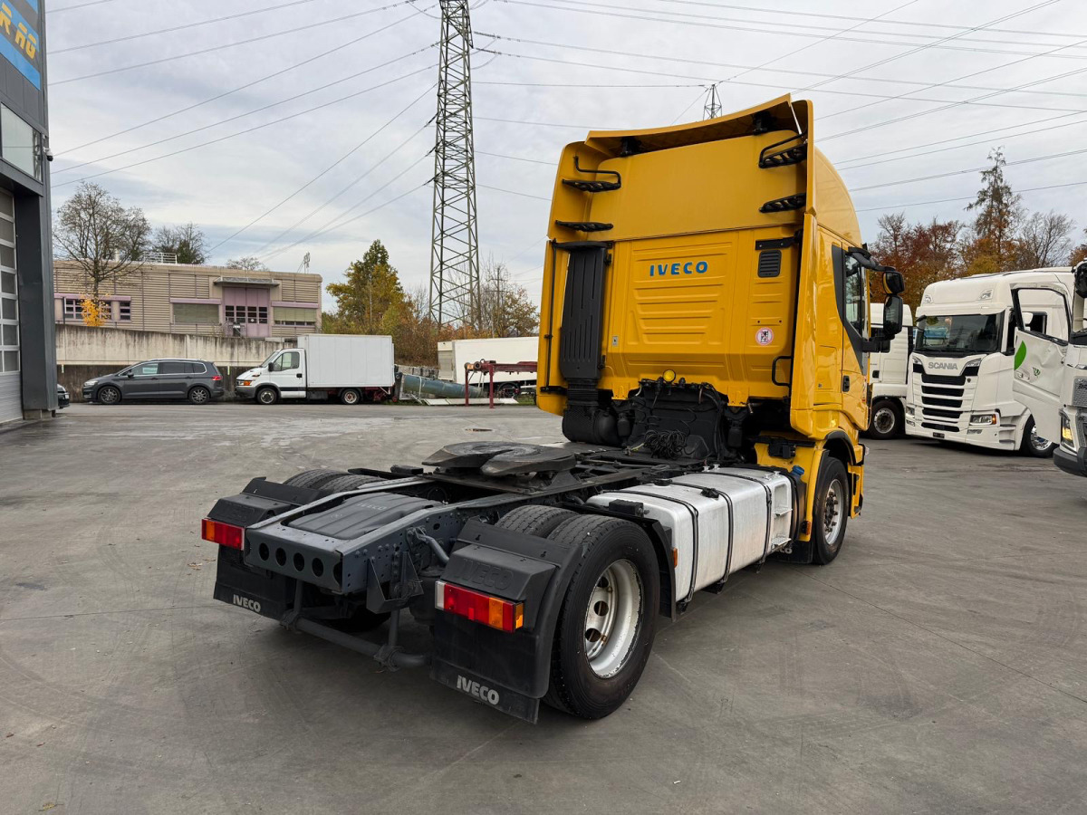 IVECO Stralis 480 4x2 - Cabeza tractora: foto 5 IVECO Stralis 480 4x2 - Cabeza tractora: foto 5