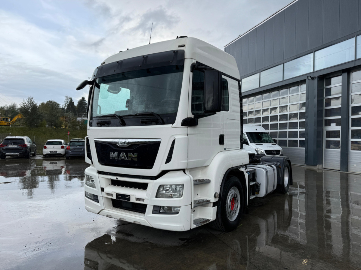 MAN TGS 18.440 4x2 Hydraulikpumpe - Cabeza tractora: foto 1 MAN TGS 18.440 4x2 Hydraulikpumpe - Cabeza tractora: foto 1