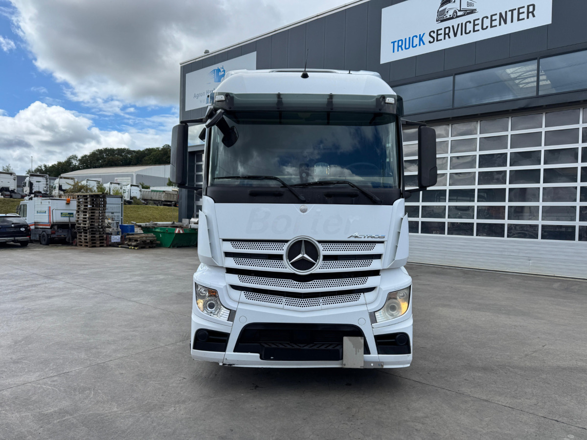 MERCEDES Actros 1842 4x2 - Cabeza tractora: foto 2 MERCEDES Actros 1842 4x2 - Cabeza tractora: foto 2