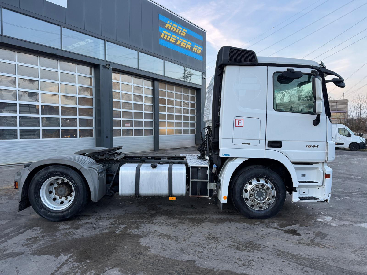MERCEDES Actros 1844 4x2 ADR - Cabeza tractora: foto 4 MERCEDES Actros 1844 4x2 ADR - Cabeza tractora: foto 4
