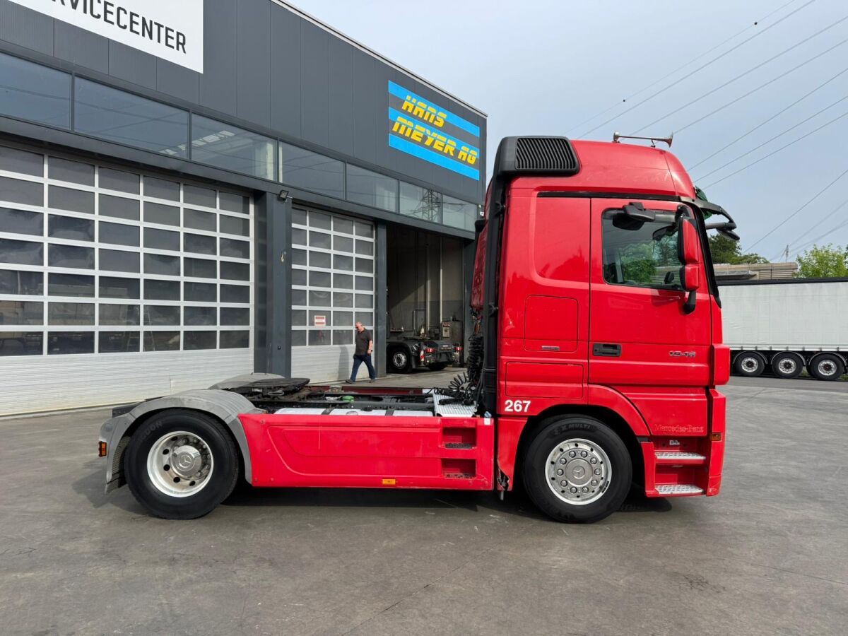 MERCEDES Actros 1848 4x2 Hydraulik - Cabeza tractora: foto 4 MERCEDES Actros 1848 4x2 Hydraulik - Cabeza tractora: foto 4