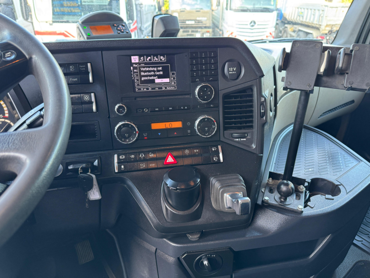 Leasing financiero de MERCEDES Actros 3358 6x4 120T leasing MERCEDES Actros 3358 6x4 120T: foto 15 Leasing financiero de MERCEDES Actros 3358 6x4 120T leasing MERCEDES Actros 3358 6x4 120T: foto 15