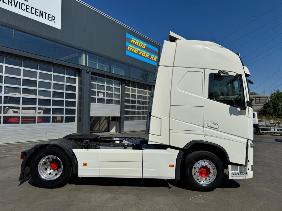 VOLVO FH-460 4x2 XXL - Cabeza tractora: foto 4 VOLVO FH-460 4x2 XXL - Cabeza tractora: foto 4