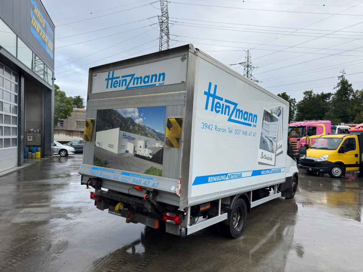 IVECO 70C21 Daily 4x2 - Furgón: foto 4 IVECO 70C21 Daily 4x2 - Furgón: foto 4