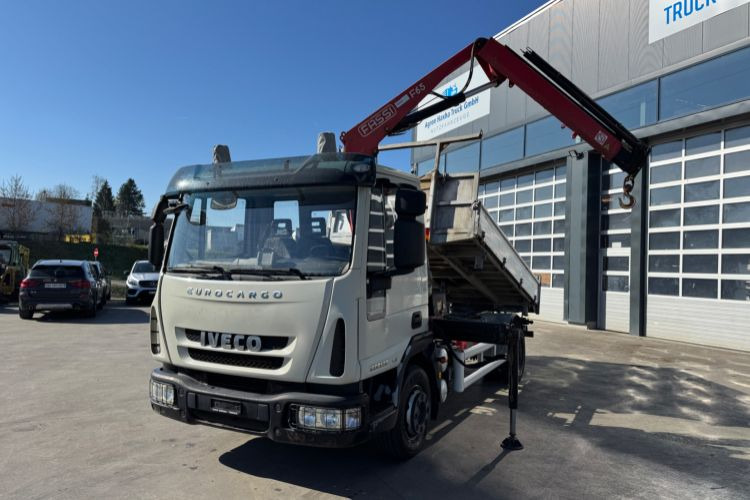 Iveco 120EL22 Fassi 65 Kipper - Volquete camión, Camión grúa: foto 5 Iveco 120EL22 Fassi 65 Kipper - Volquete camión, Camión grúa: foto 5