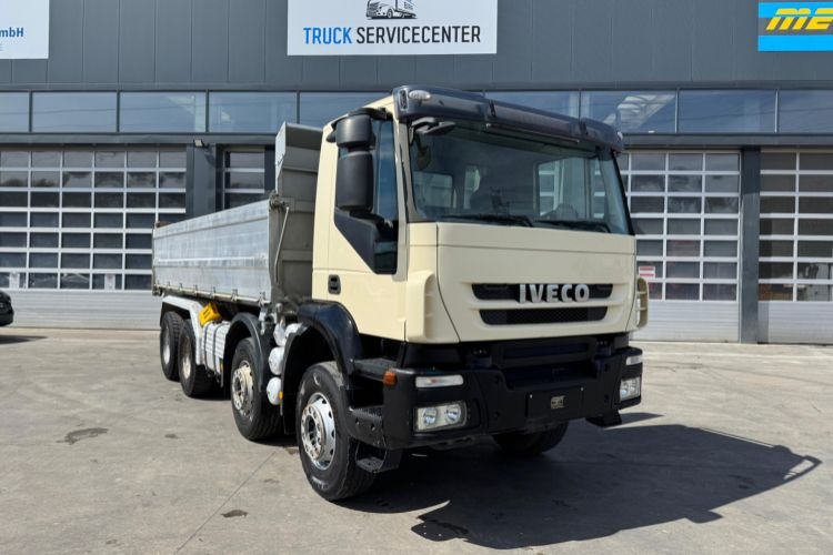 Iveco Trakker 450 8x4 - Volquete camión: foto 4 Iveco Trakker 450 8x4 - Volquete camión: foto 4
