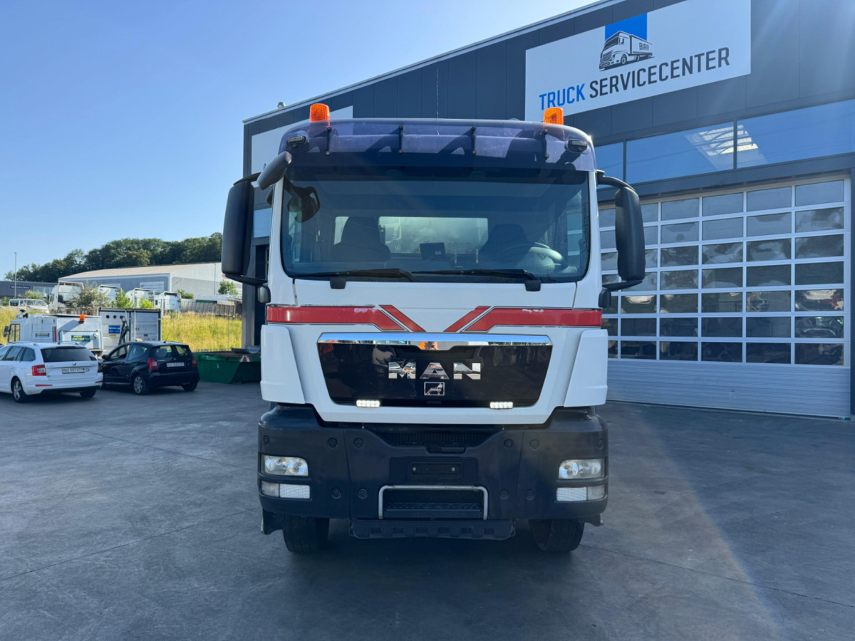 MAN TGS 35.480 SWS KIPPER/MISCHER - Volquete camión: foto 2 MAN TGS 35.480 SWS KIPPER/MISCHER - Volquete camión: foto 2