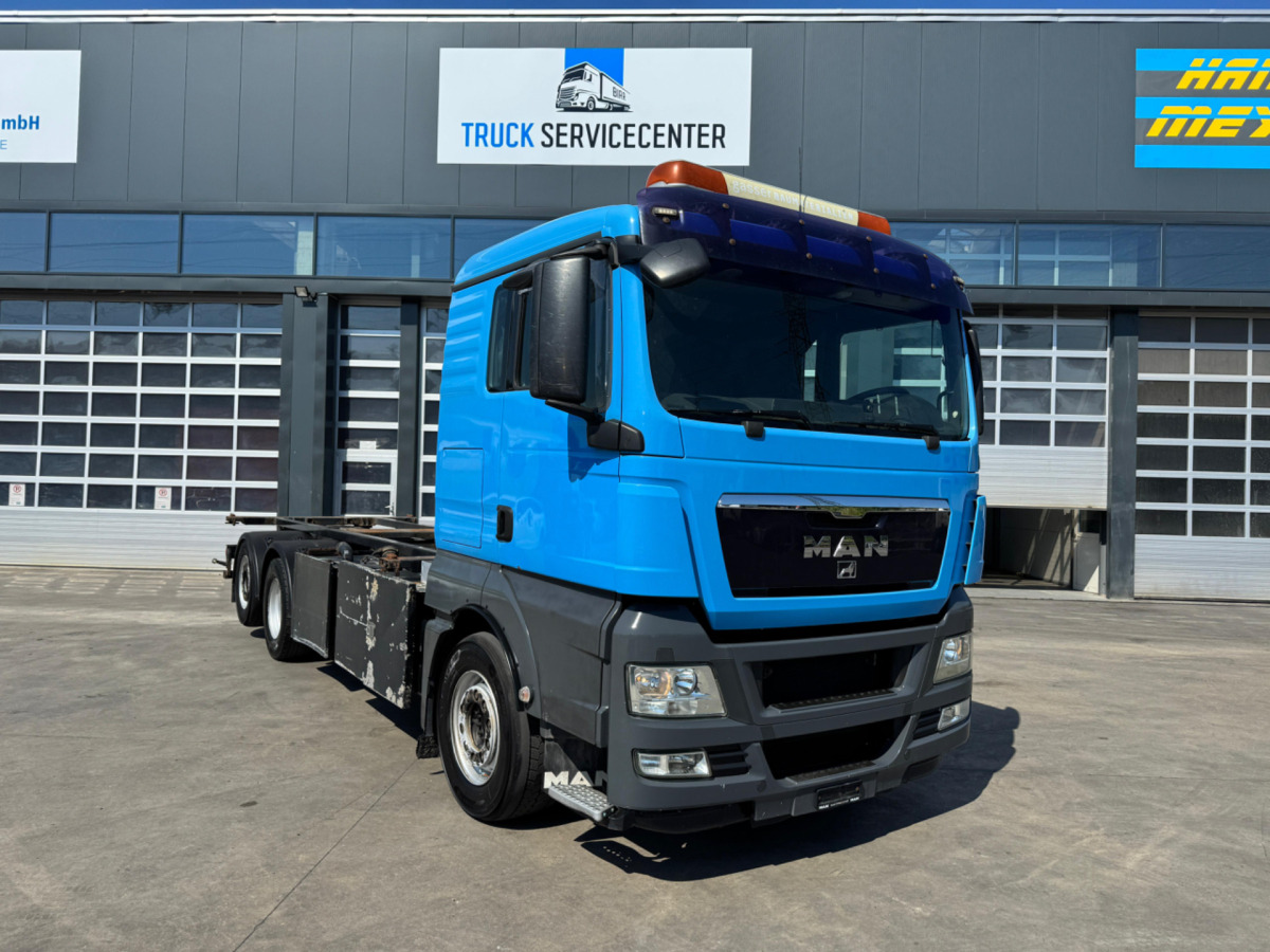 MAN TGX 26.480 6x2 Kompressor - Portacontenedore/ Intercambiable camión: foto 3 MAN TGX 26.480 6x2 Kompressor - Portacontenedore/ Intercambiable camión: foto 3