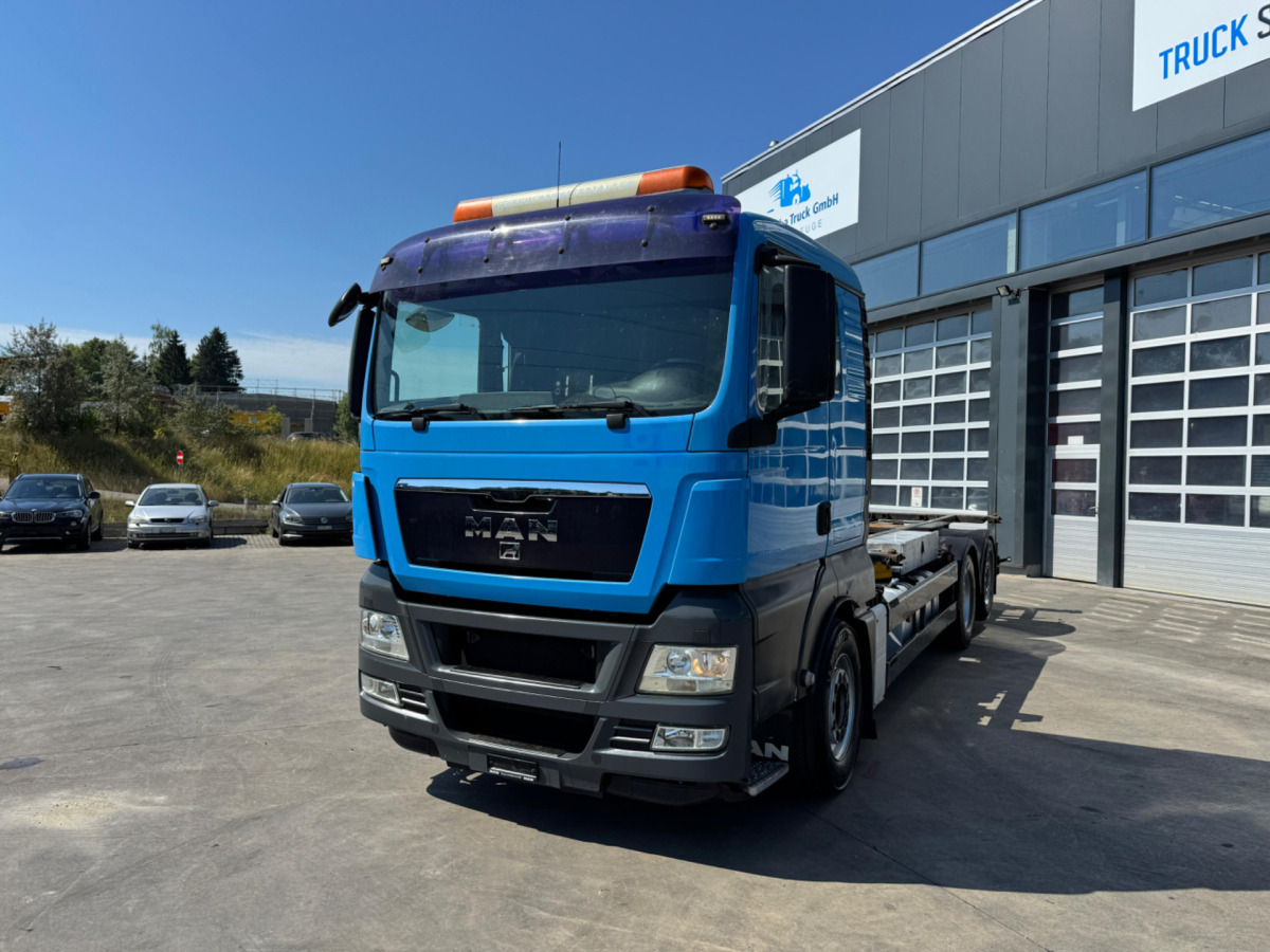 MAN TGX 26.480 6x2 Kompressor - Portacontenedore/ Intercambiable camión: foto 1 MAN TGX 26.480 6x2 Kompressor - Portacontenedore/ Intercambiable camión: foto 1