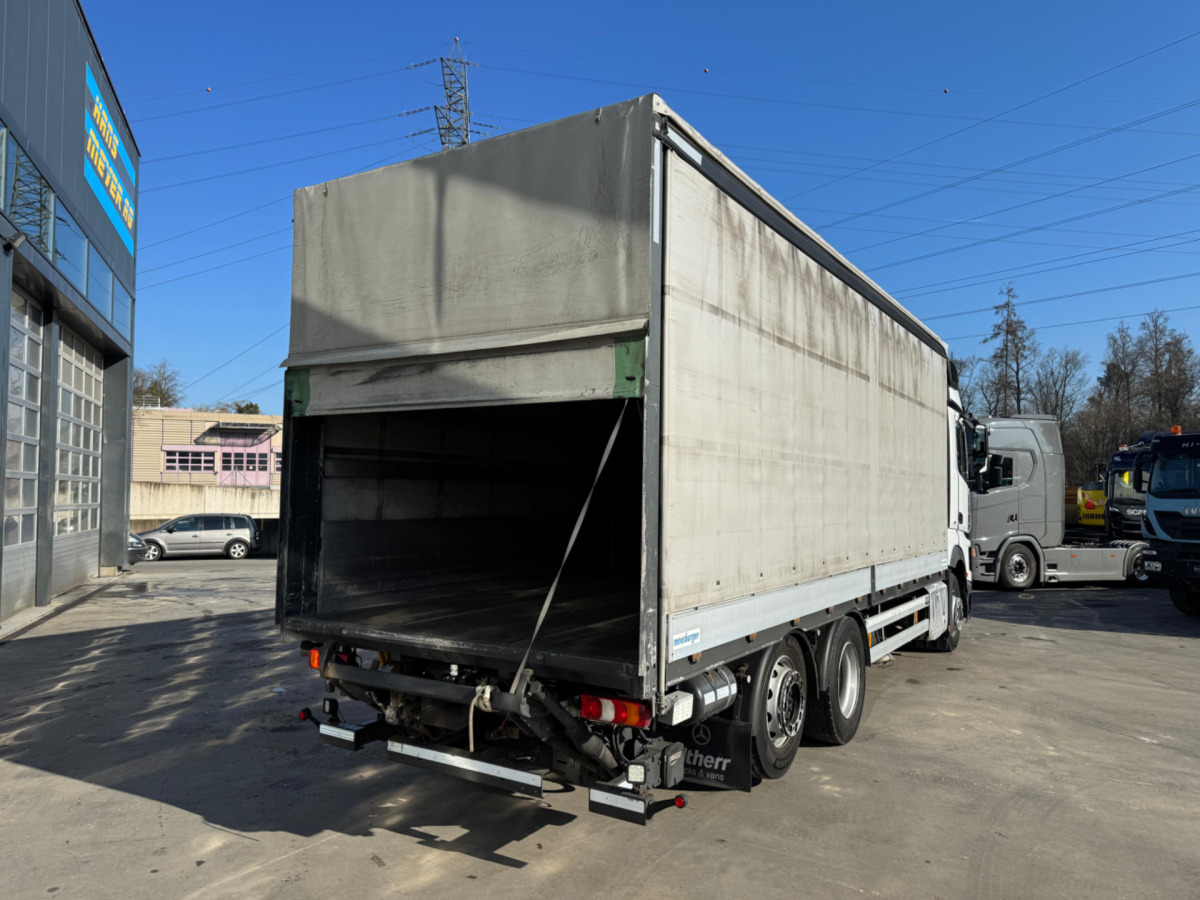 MERCEDES Actros 2545 6x2 - Camión lona: foto 5 MERCEDES Actros 2545 6x2 - Camión lona: foto 5