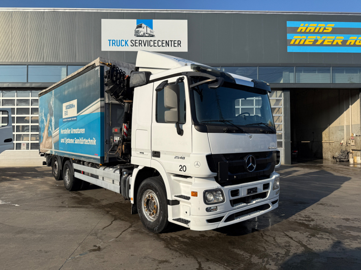 MERCEDES Actros 2548 6x2 Hiab 244-5 - Camión grúa: foto 4 MERCEDES Actros 2548 6x2 Hiab 244-5 - Camión grúa: foto 4