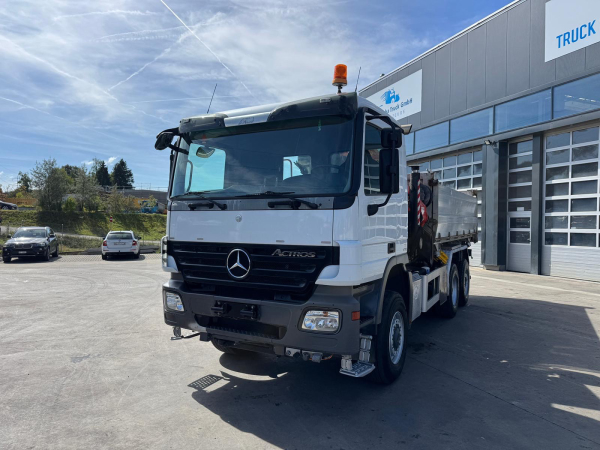 MERCEDES Actros 2641 6x4-4 PK29000-7 Kipper - Camión grúa: foto 2 MERCEDES Actros 2641 6x4-4 PK29000-7 Kipper - Camión grúa: foto 2