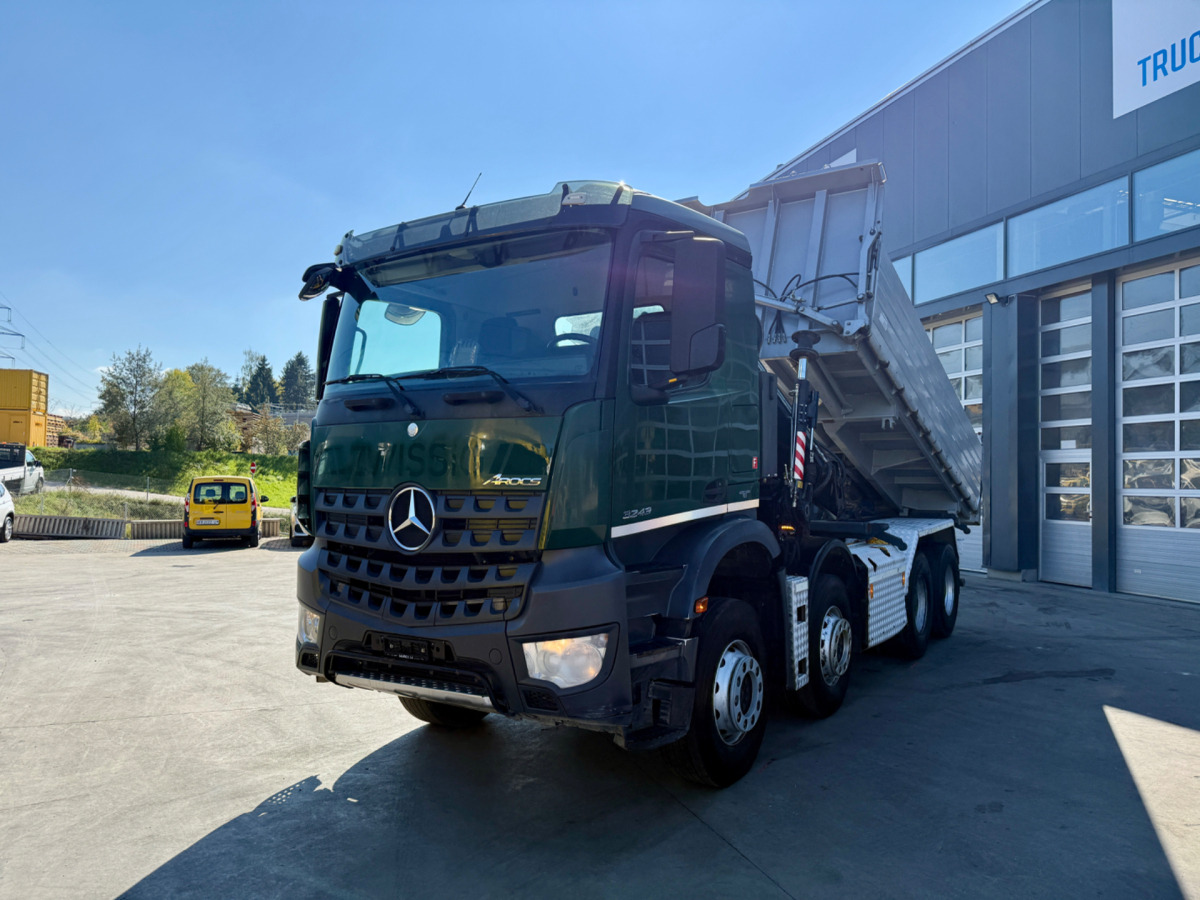 MERCEDES Arocs 3242 8x4 Hiab 166-4 - Volquete camión, Camión grúa: foto 1 MERCEDES Arocs 3242 8x4 Hiab 166-4 - Volquete camión, Camión grúa: foto 1