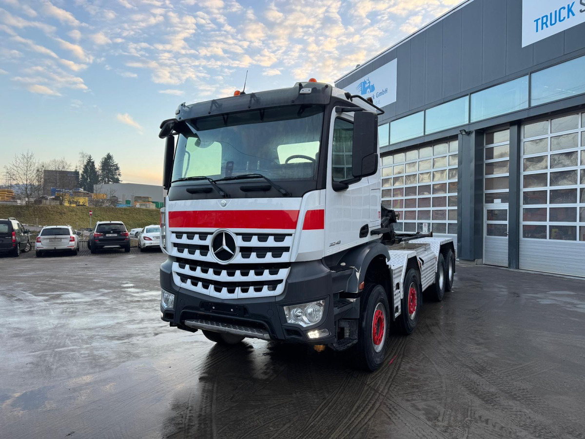 MERCEDES Arocs 3248 8x4 Hiab 26T - Multibasculante camión: foto 1 MERCEDES Arocs 3248 8x4 Hiab 26T - Multibasculante camión: foto 1
