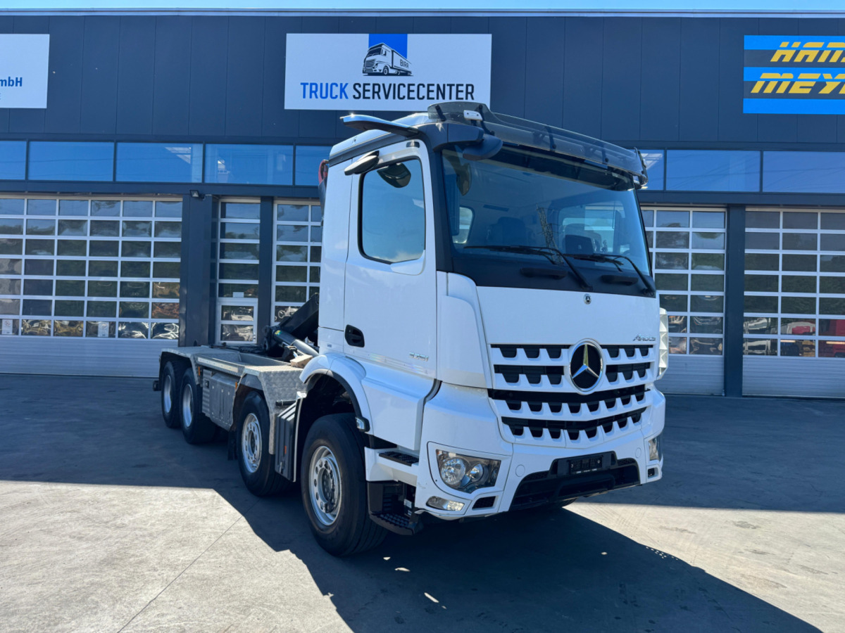 MERCEDES Arocs 3251 8x4 - Multibasculante camión: foto 3 MERCEDES Arocs 3251 8x4 - Multibasculante camión: foto 3