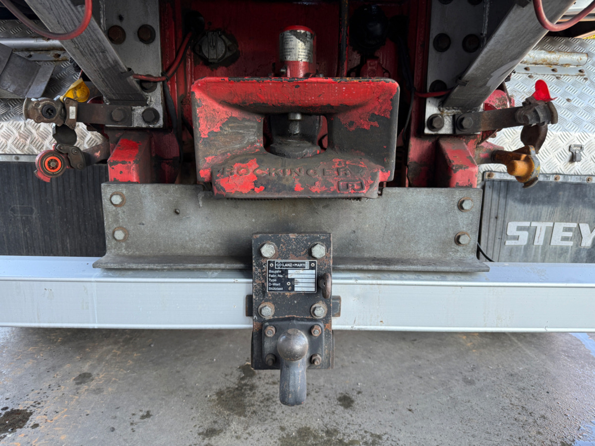 Camión grúa STEYR 19S360 4x4 HMF2230-7: foto 9 Camión grúa STEYR 19S360 4x4 HMF2230-7: foto 9