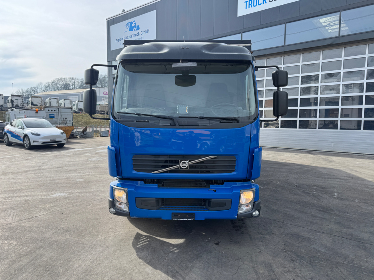VOLVO FLL-290 - Camión lona: foto 2 VOLVO FLL-290 - Camión lona: foto 2