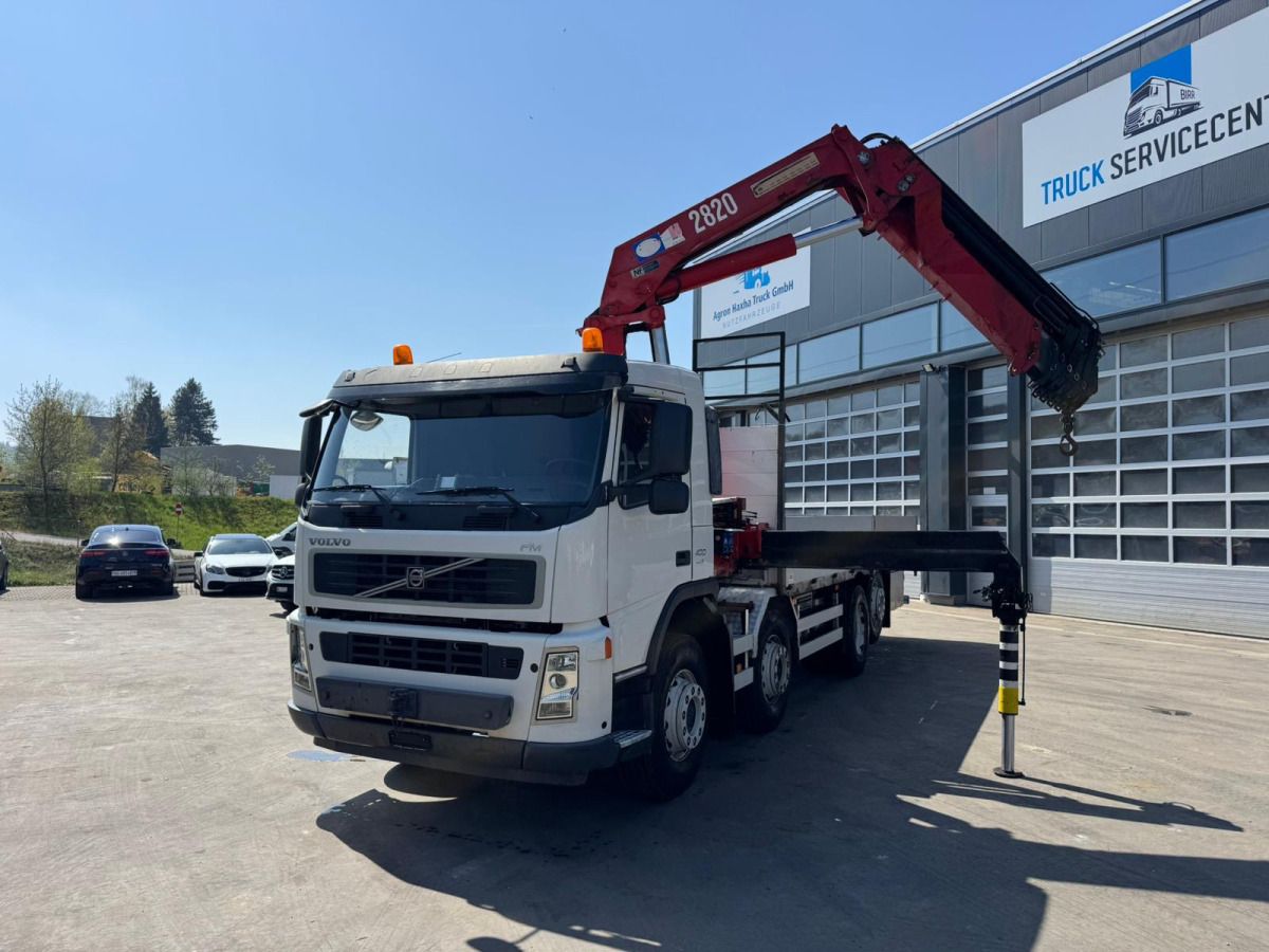 VOLVO FM-400 8x2 HMF2820-6 - Camión grúa: foto 1 VOLVO FM-400 8x2 HMF2820-6 - Camión grúa: foto 1