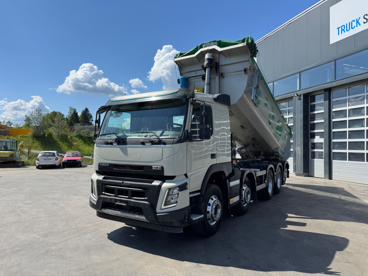 VOLVO FMX-460 10x4 Rückwärtskipper - Volquete camión: foto 1 VOLVO FMX-460 10x4 Rückwärtskipper - Volquete camión: foto 1