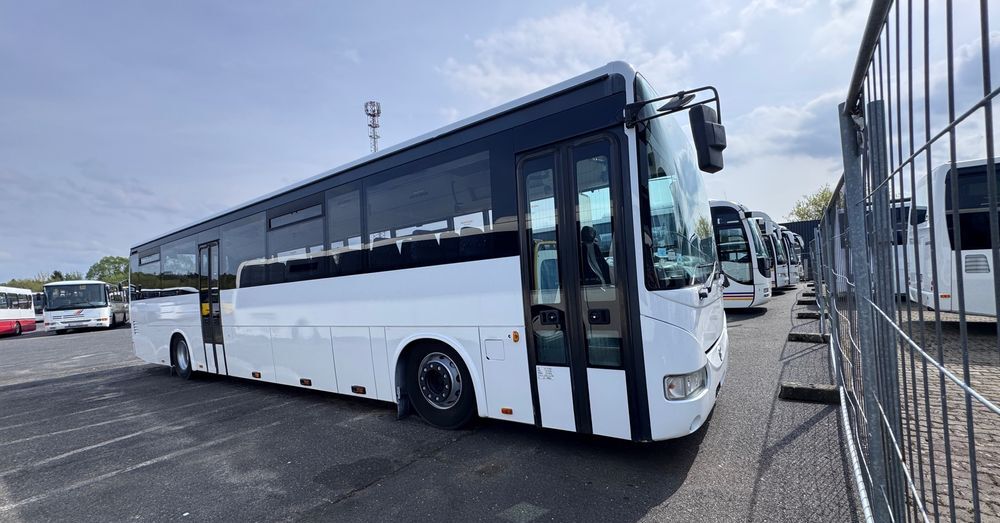 Irisbus Recreo Crosway / 63+1 miejsc/ silnik iveco cursor8 / CENA: 49000zł netto - Autocar: foto 4 Irisbus Recreo Crosway / 63+1 miejsc/ silnik iveco cursor8 / CENA: 49000zł netto - Autocar: foto 4