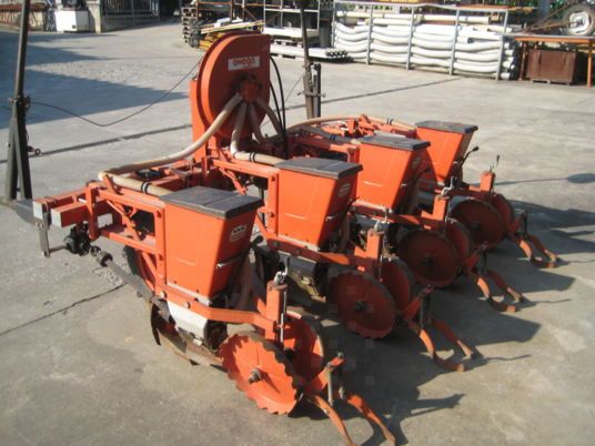 Carraro OMEGA MARK4 - Sembradora de precisión: foto 1 Carraro OMEGA MARK4 - Sembradora de precisión: foto 1