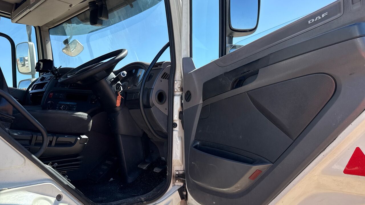 DAF CF 450 - Cabeza tractora: foto 5 DAF CF 450 - Cabeza tractora: foto 5