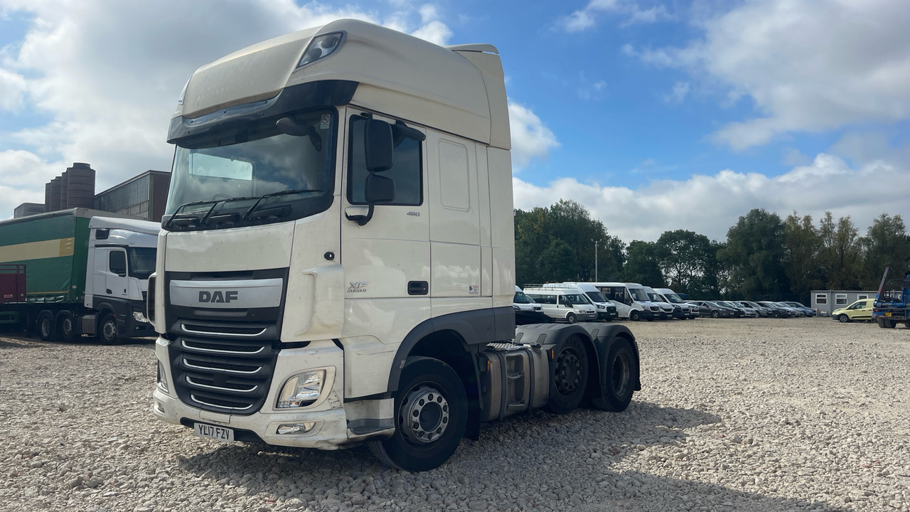 DAF XF 460 - Cabeza tractora: foto 2 DAF XF 460 - Cabeza tractora: foto 2