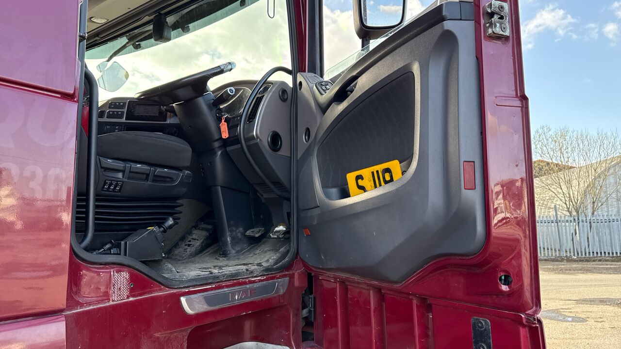 DAF XF 530 - Cabeza tractora: foto 5 DAF XF 530 - Cabeza tractora: foto 5