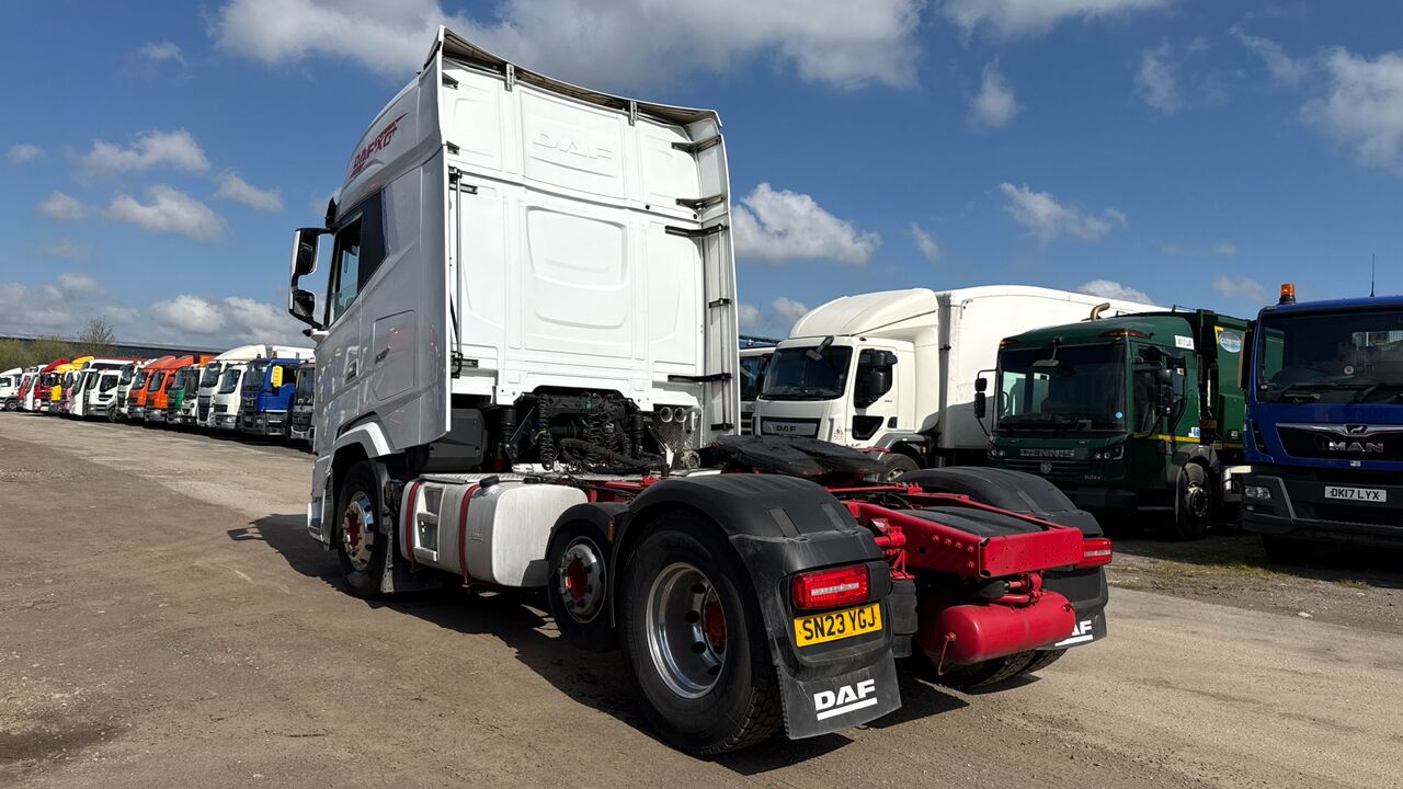DAF XG + 530 - Cabeza tractora: foto 3 DAF XG + 530 - Cabeza tractora: foto 3
