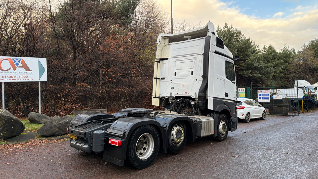Mercedes-Benz Actros 2545 - Cabeza tractora: foto 4 Mercedes-Benz Actros 2545 - Cabeza tractora: foto 4