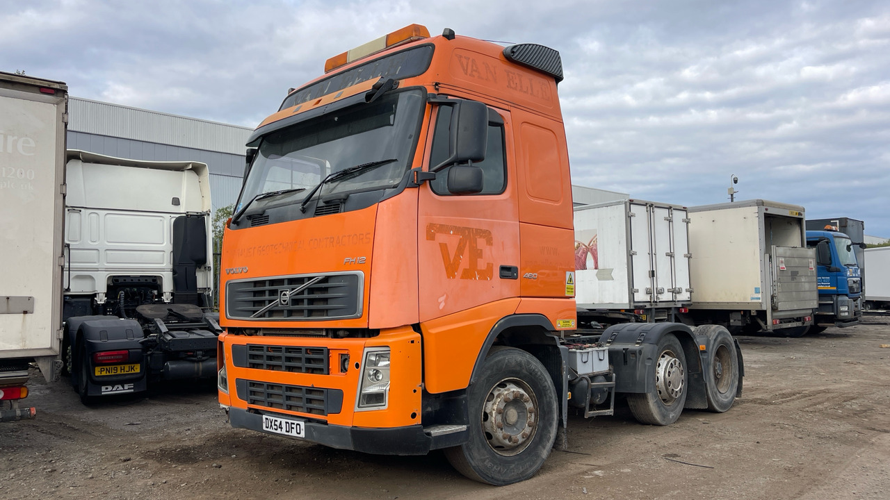 VOLVO FH 12 - Cabeza tractora: foto 2 VOLVO FH 12 - Cabeza tractora: foto 2