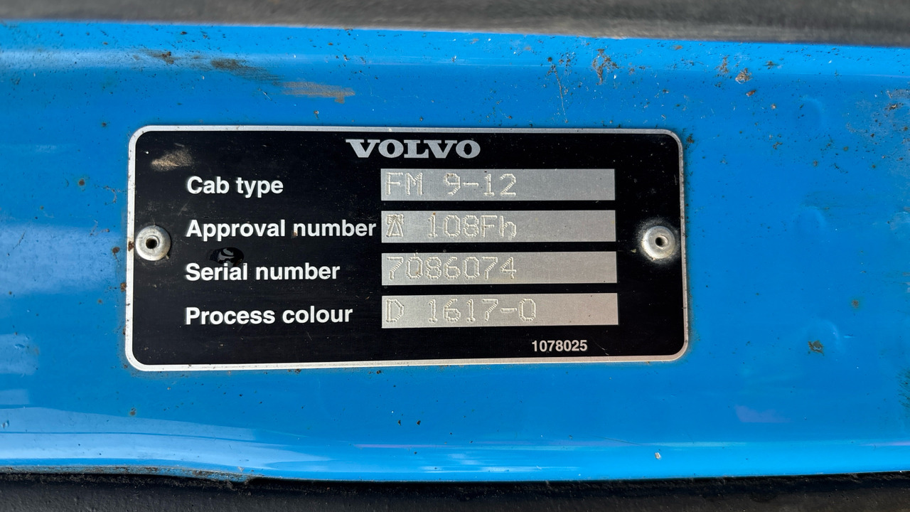 Cabeza tractora VOLVO FM 12: foto 13