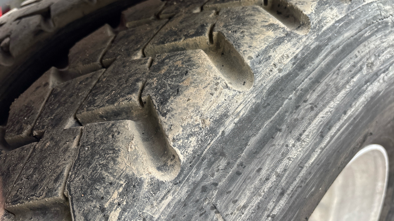 Cabeza tractora VOLVO FM 12: foto 24