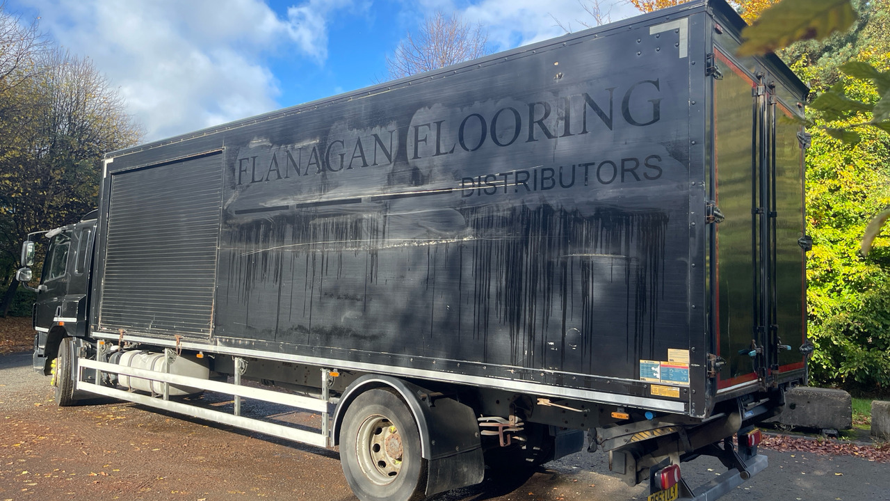 DAF CF 65 - Camión caja cerrada: foto 3 DAF CF 65 - Camión caja cerrada: foto 3