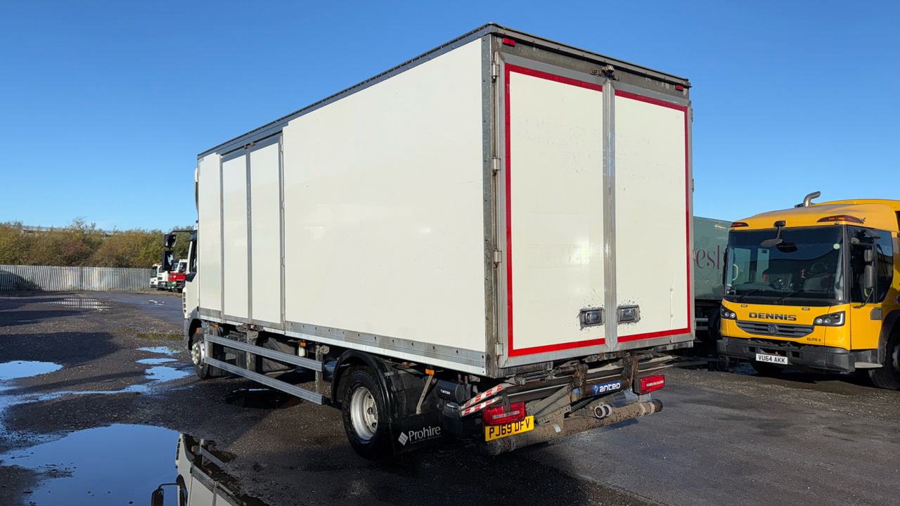 DAF LF 180 - Camión caja cerrada: foto 3 DAF LF 180 - Camión caja cerrada: foto 3