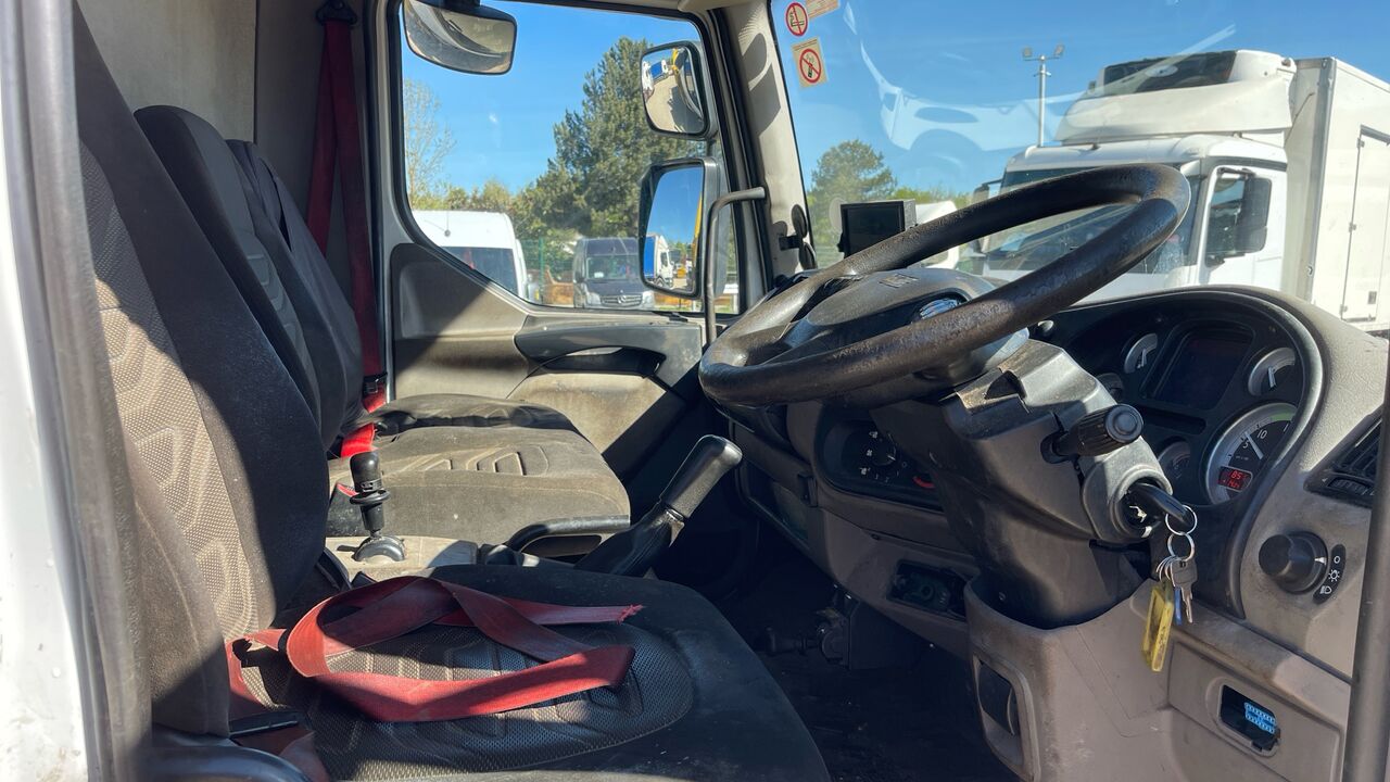 DAF LF 45.160 - Volquete camión: foto 5 DAF LF 45.160 - Volquete camión: foto 5
