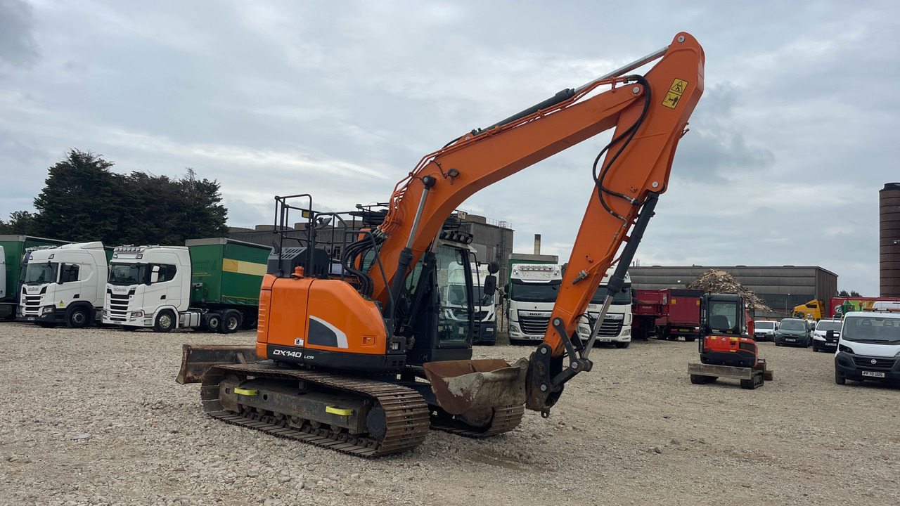 DOOSAN DX140LCR-5 - Excavadora de cadenas: foto 1 DOOSAN DX140LCR-5 - Excavadora de cadenas: foto 1