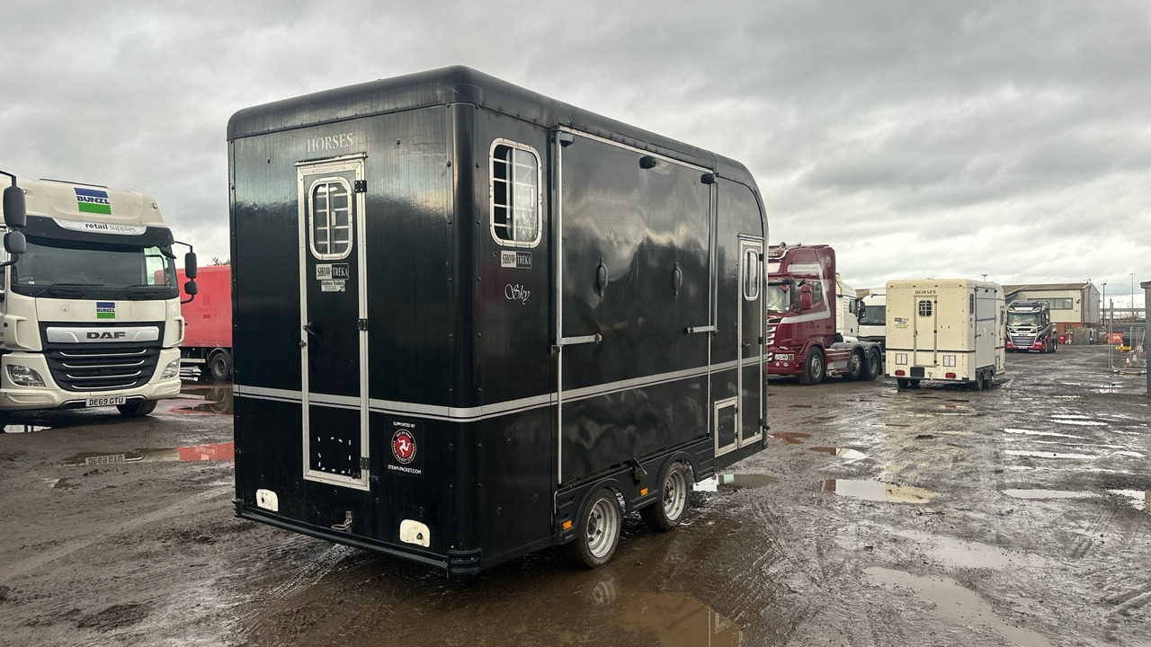 EQUI TREK SHOW TREKA - Remolque porta maquinaria: foto 5 EQUI TREK SHOW TREKA - Remolque porta maquinaria: foto 5