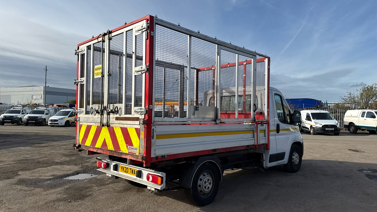 FIAT DUCATO 35 2.3 Multijet 140PS - Volquete furgoneta: foto 5 FIAT DUCATO 35 2.3 Multijet 140PS - Volquete furgoneta: foto 5