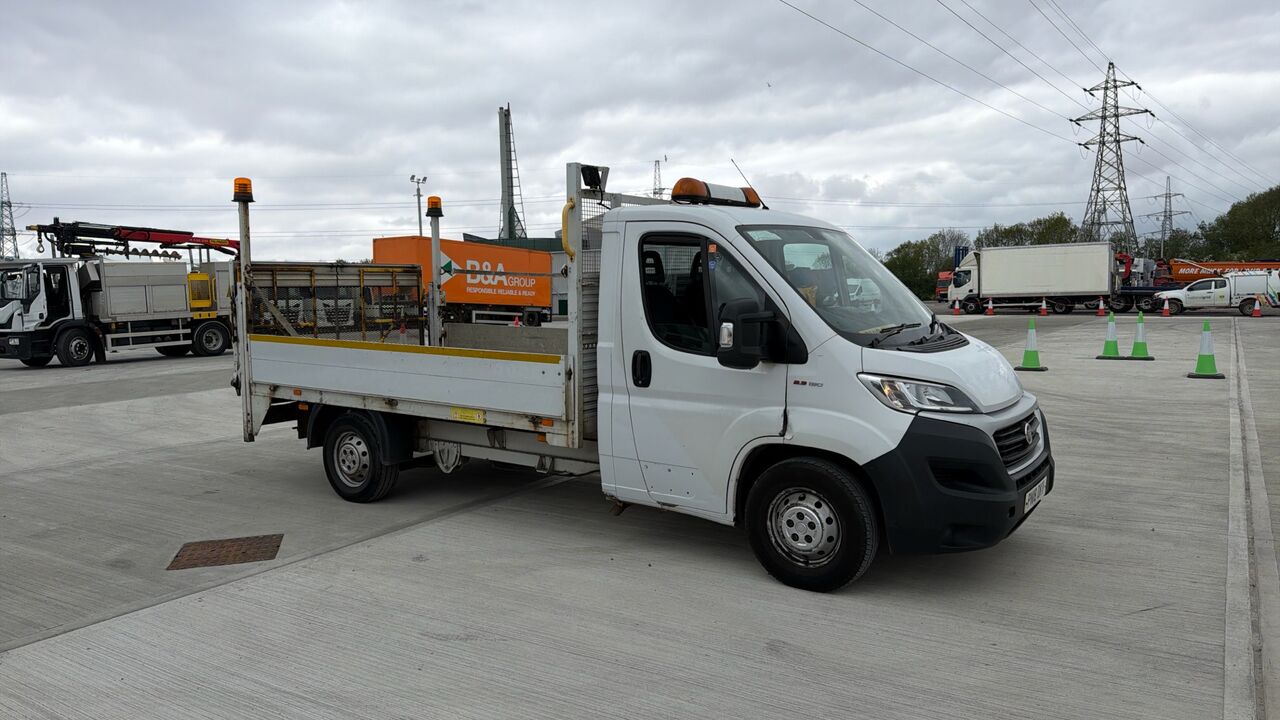 FIAT DUCATO MAXI 35 II 2.3 MULTIJET 130PS - Caja abierta furgoneta: foto 1 FIAT DUCATO MAXI 35 II 2.3 MULTIJET 130PS - Caja abierta furgoneta: foto 1